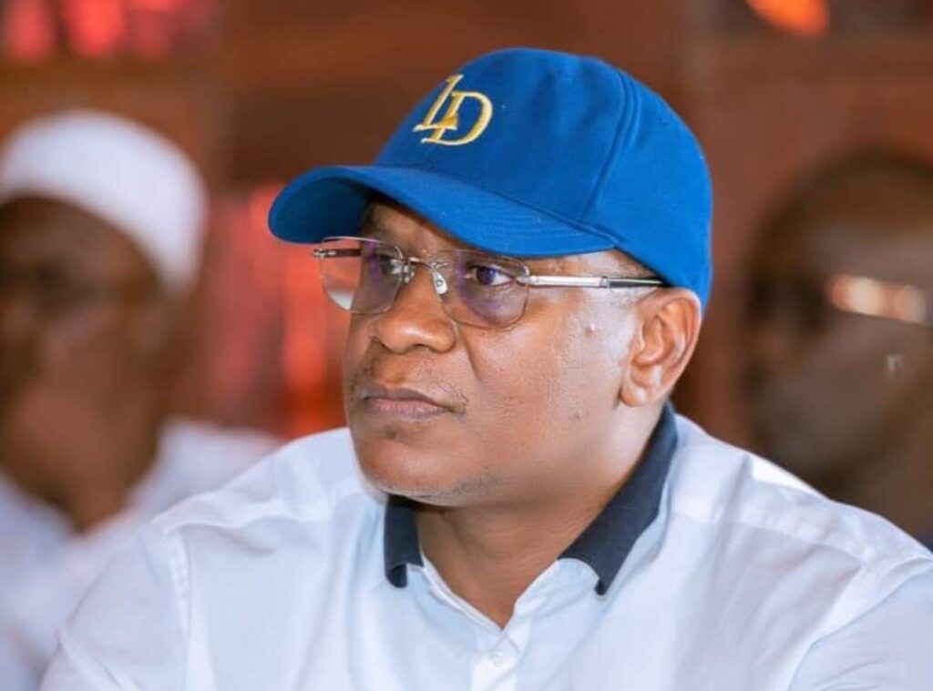 Lat Diop parti à Paris pour 15 jours de soins sous autorisation judiciaire
