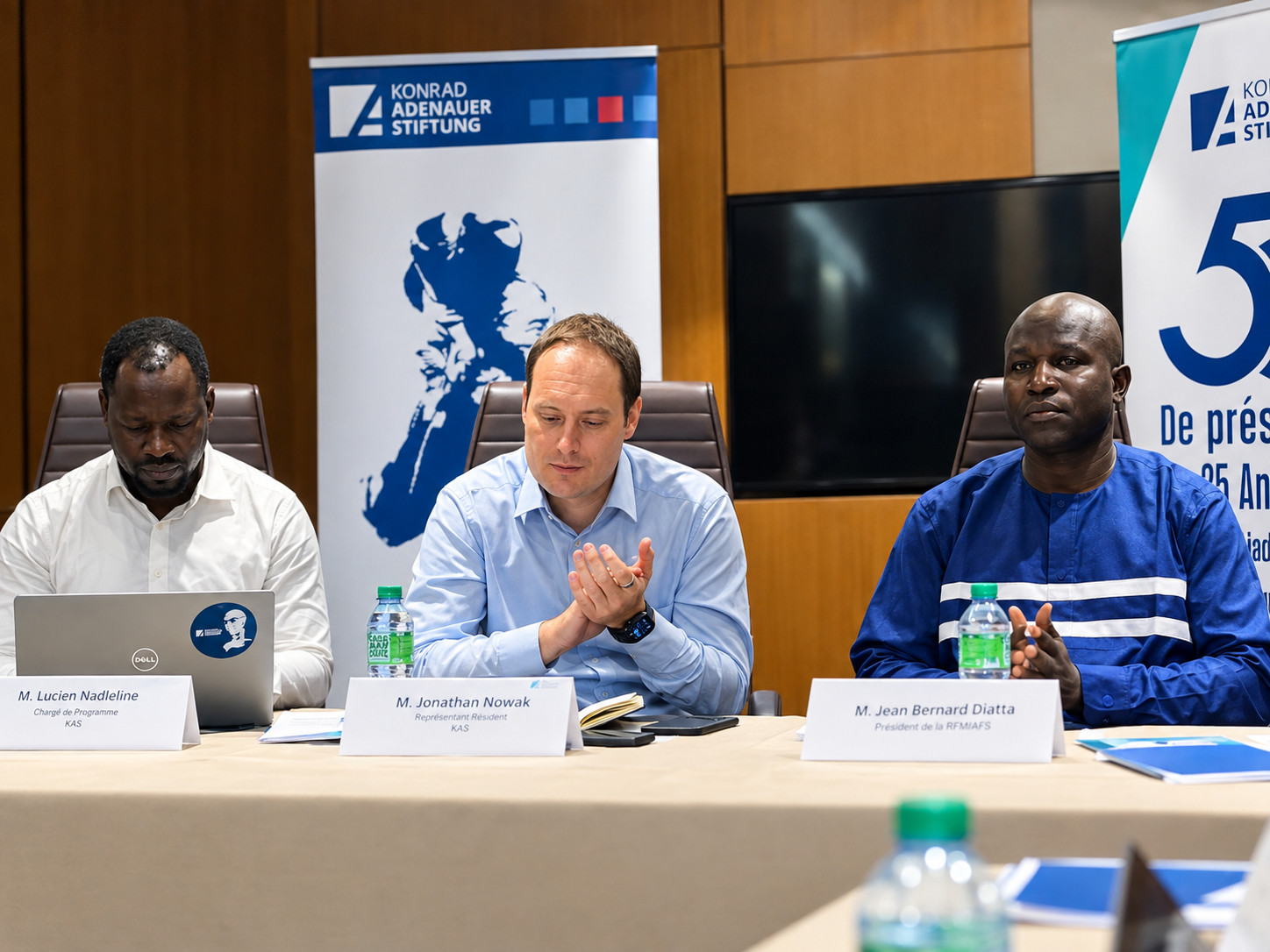 Alumni Konrad Adenauer : constat d’une fragilisation de l’État de droit et de la gouvernance au Sénégal, appel aux jeunes