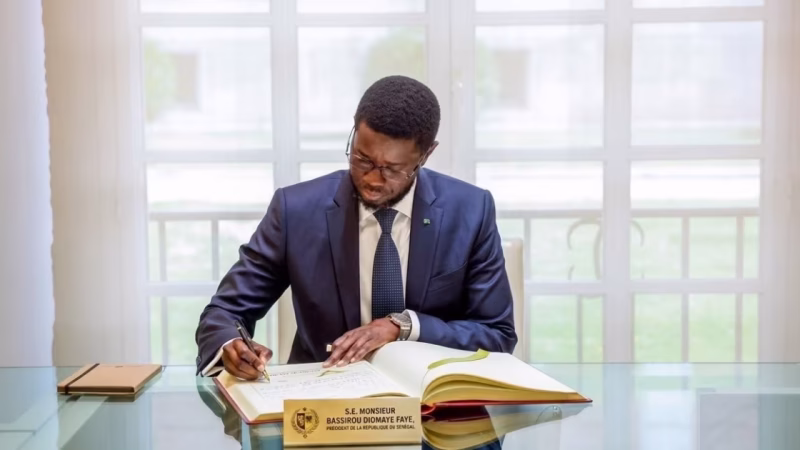 Bassirou Diomaye Faye acte 87 nominations dans l’administration