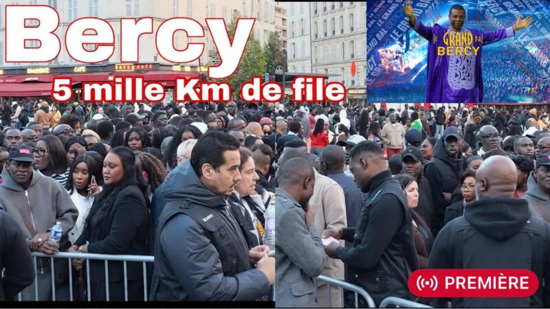Bercy : Une longue file d’attente pour le concert de Youssou Ndour malgré les tensions à Paris