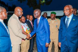 Le Premier ministre Al Aminou Lô à Conakry pour représenter Diomaye Faye