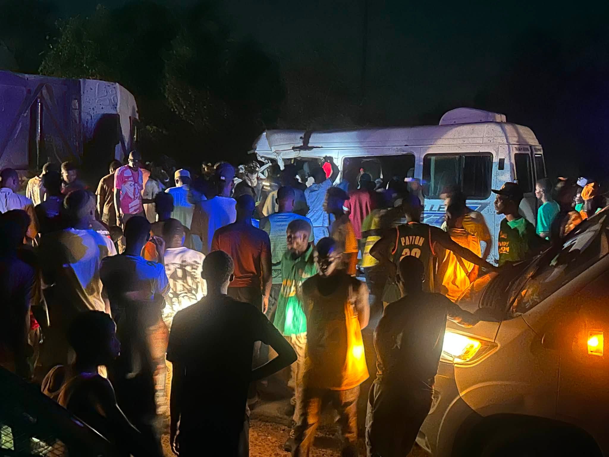8 morts et plusieurs blessés : Le bilan s&rsquo;alourdit après le terrible accident entre Ndande et Kébémer