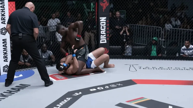 Abdoulaye Kane bat Badr Medkouri par KO technique au premier round au gala PFL de MMA à Casablanca