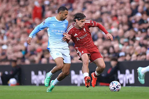 Manchester City et Liverpool en Premier League