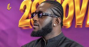 Balla Gaye 2 arbore des tresses : son nouveau look fait réagir ses fans sur les réseaux sociaux