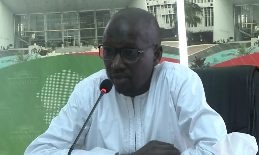 La Matinale Senego : Yaya Abdoul Kane cite Macky Sall, Toussaint Manga interpelle la LONASE