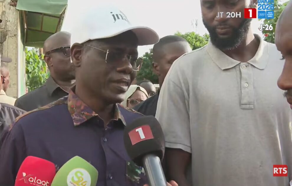 https://senego.com/ahmadou-al-aminou-lo-annonce-921-milliards-pour-le-programme-national-dassainissement_2009535.html
