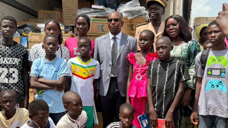 Rentrée 2026-2027 : le ministère distribue des kits aux élèves du CI, de 6e et de Seconde