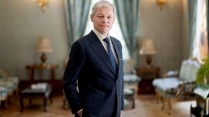 À l’OIF, Dacian Cioloș mise sur la neutralité roumaine face à la sortante Mushikiwabo