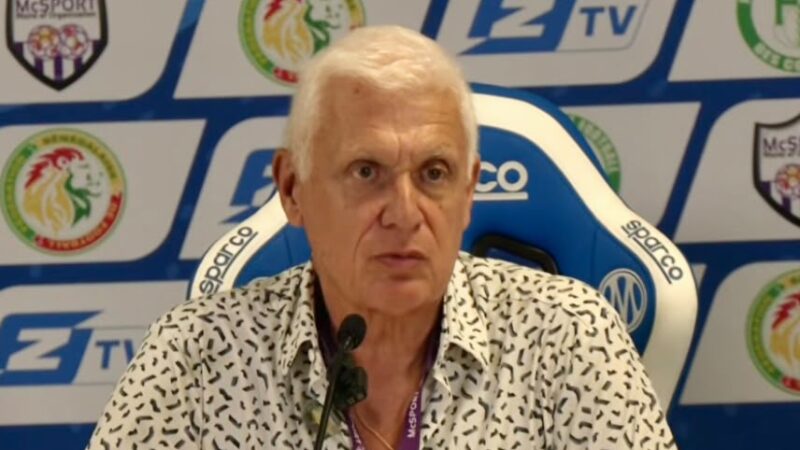 Hubert Vélud regrette deux occasions manquées face au Sénégal et salue les Lions