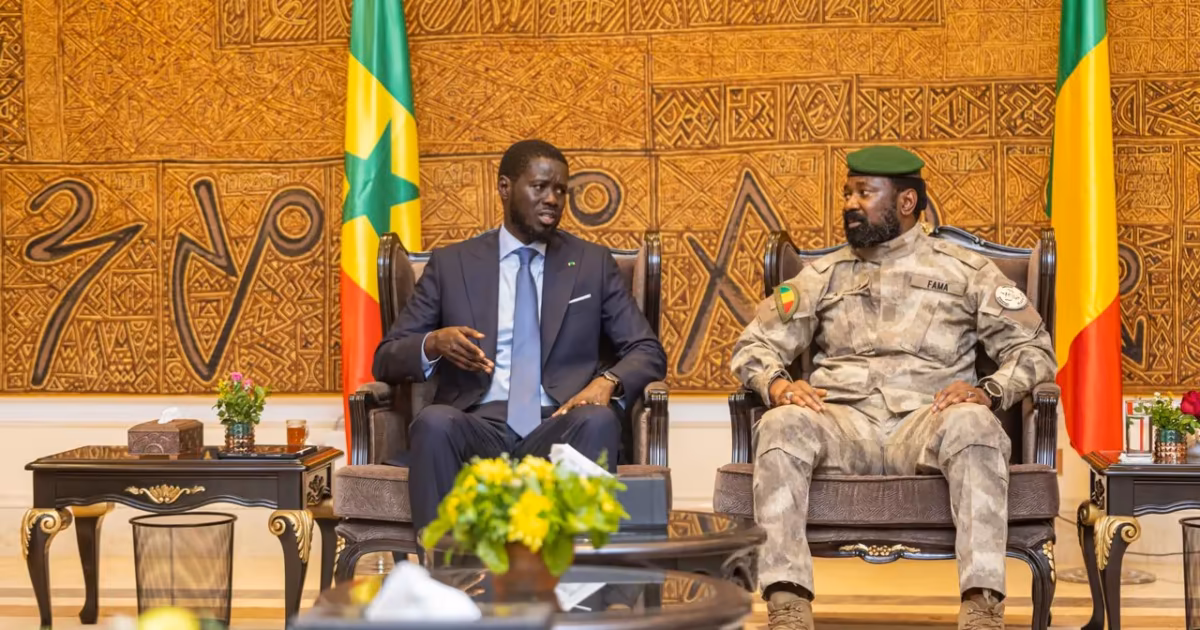 À Dakar, la CEDEAO et l’AES posent les bases d’une coopération sans mesure immédiate sur les visas